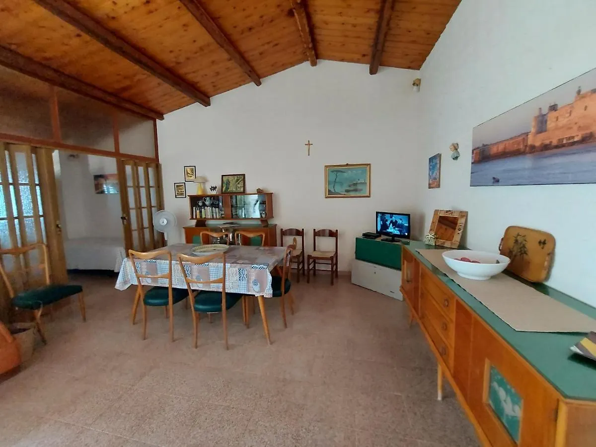 Casa Fronte Mare Puro Relax Villa Cava d'Aliga Italy