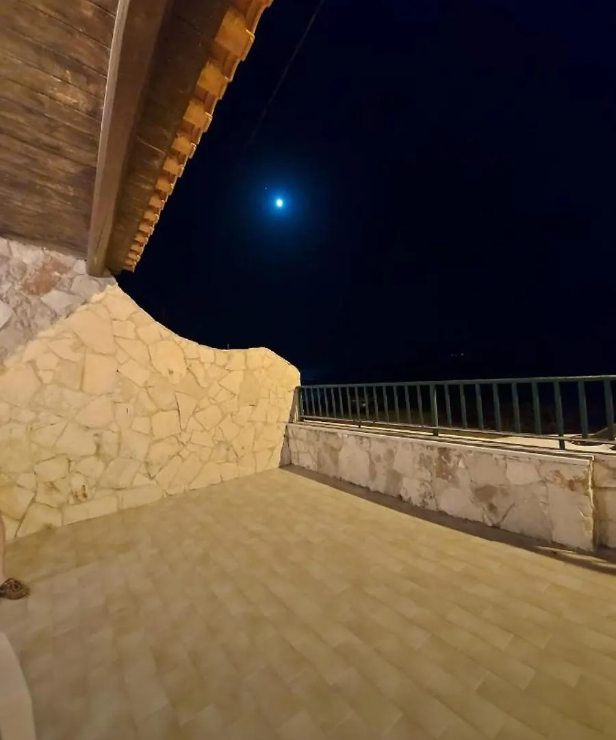 Holiday home Casa Fronte Mare Puro Relax Villa Cava d'Aliga