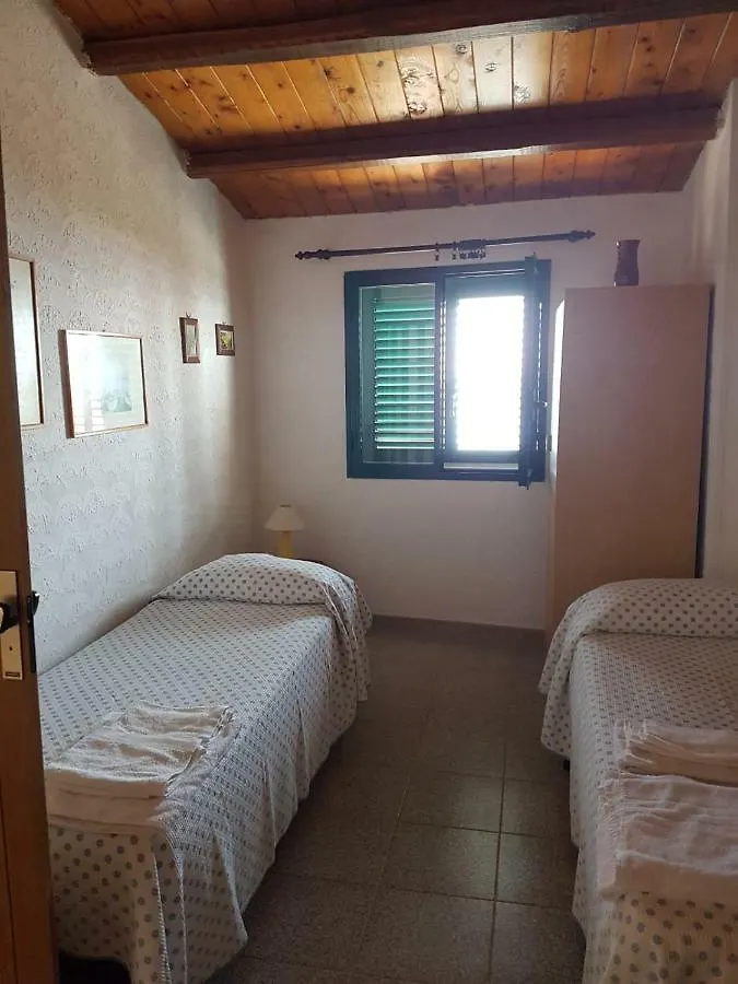 Casa Fronte Mare Puro Relax Villa Cava d'Aliga Italy